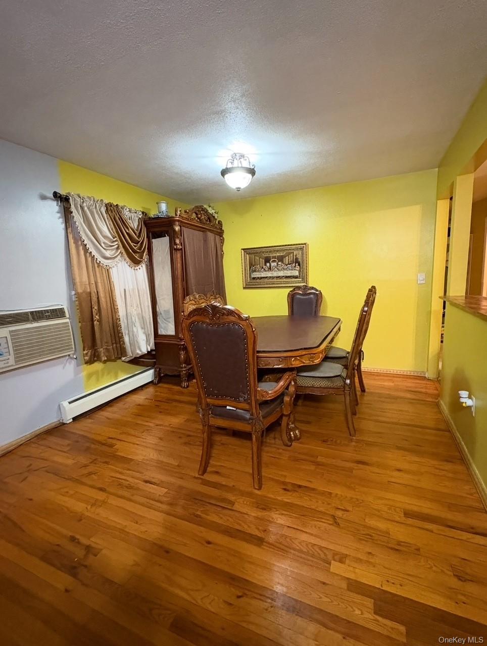 82 Bedford Road Hempstead, NY 11550 - Photo 8 of 25