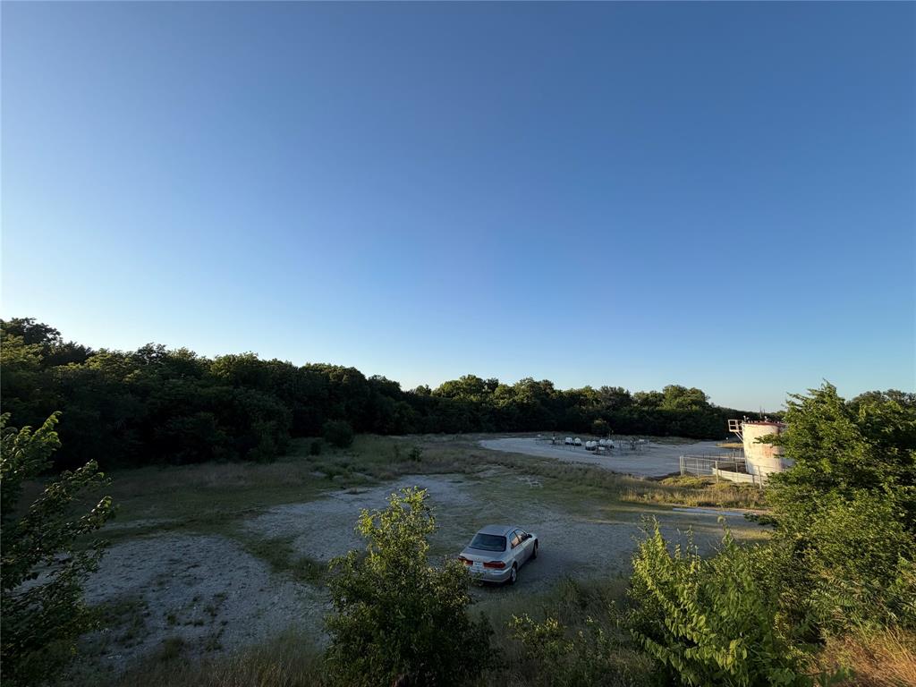 280 Coyote Trail Rhome, TX 76078 - Photo 6 of 11