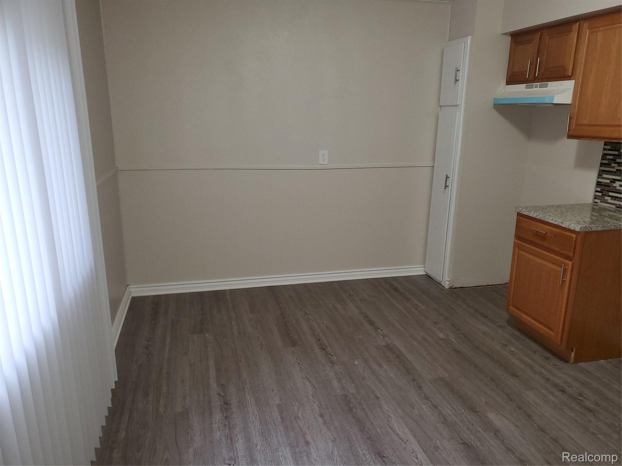 5258 McKinley Road Warren, MI 48091 - Photo 3 of 16 pic 2.jpg