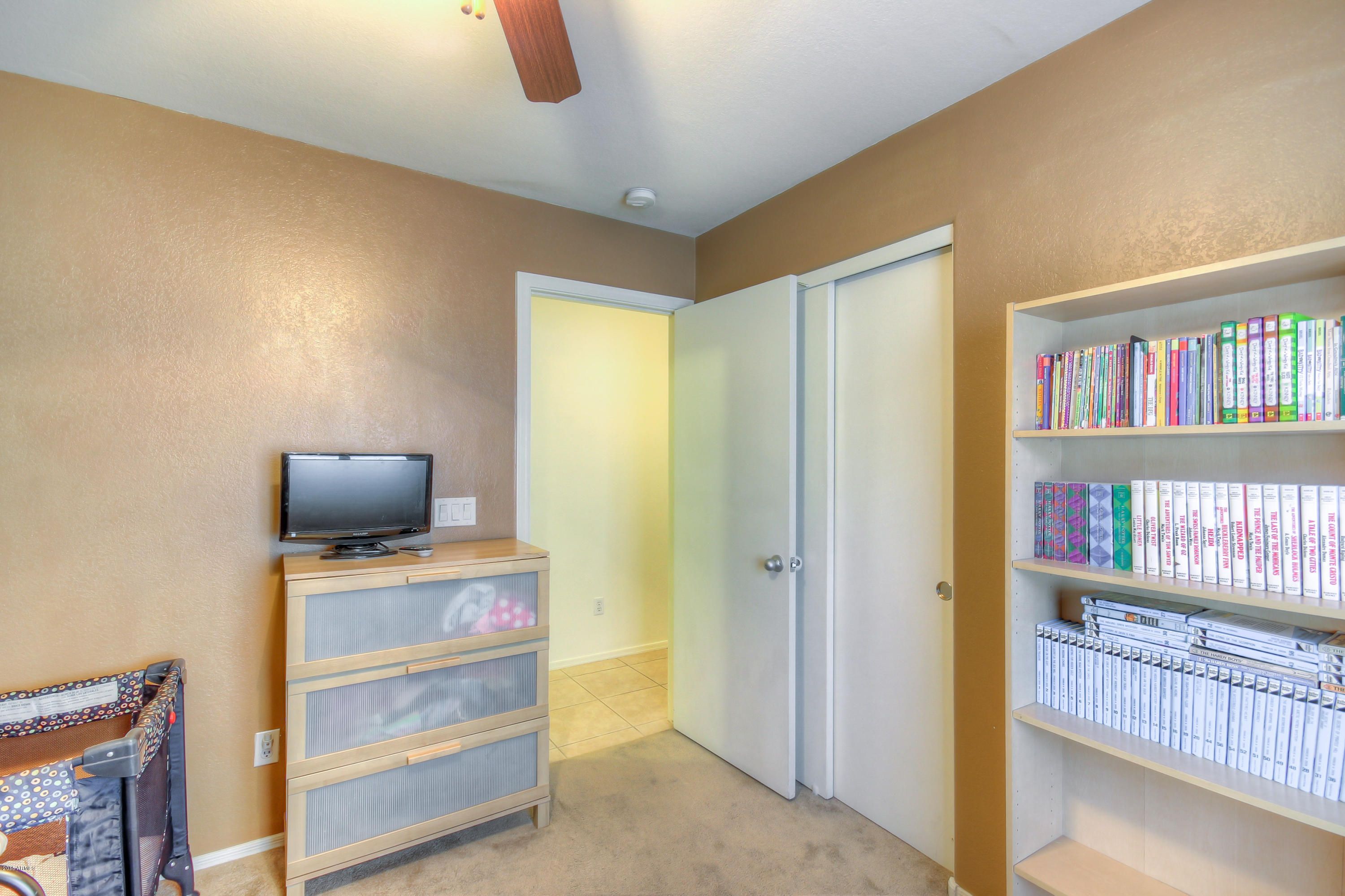 1672 East Redfield Road Gilbert, AZ 85234 - Photo 17 of 33 Additional Bedrooms (2)