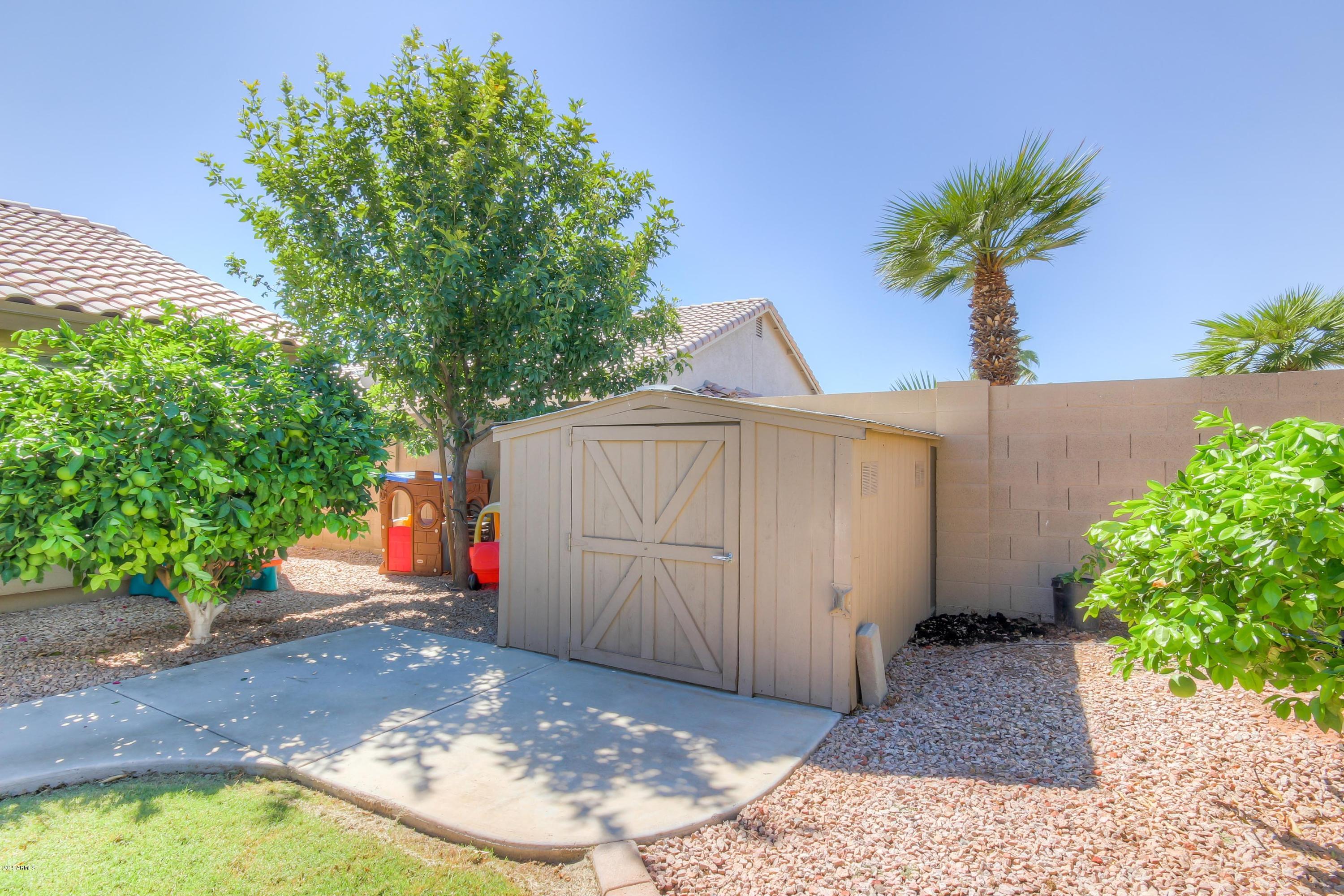 1672 East Redfield Road Gilbert, AZ 85234 - Photo 31 of 33 Rear (4)