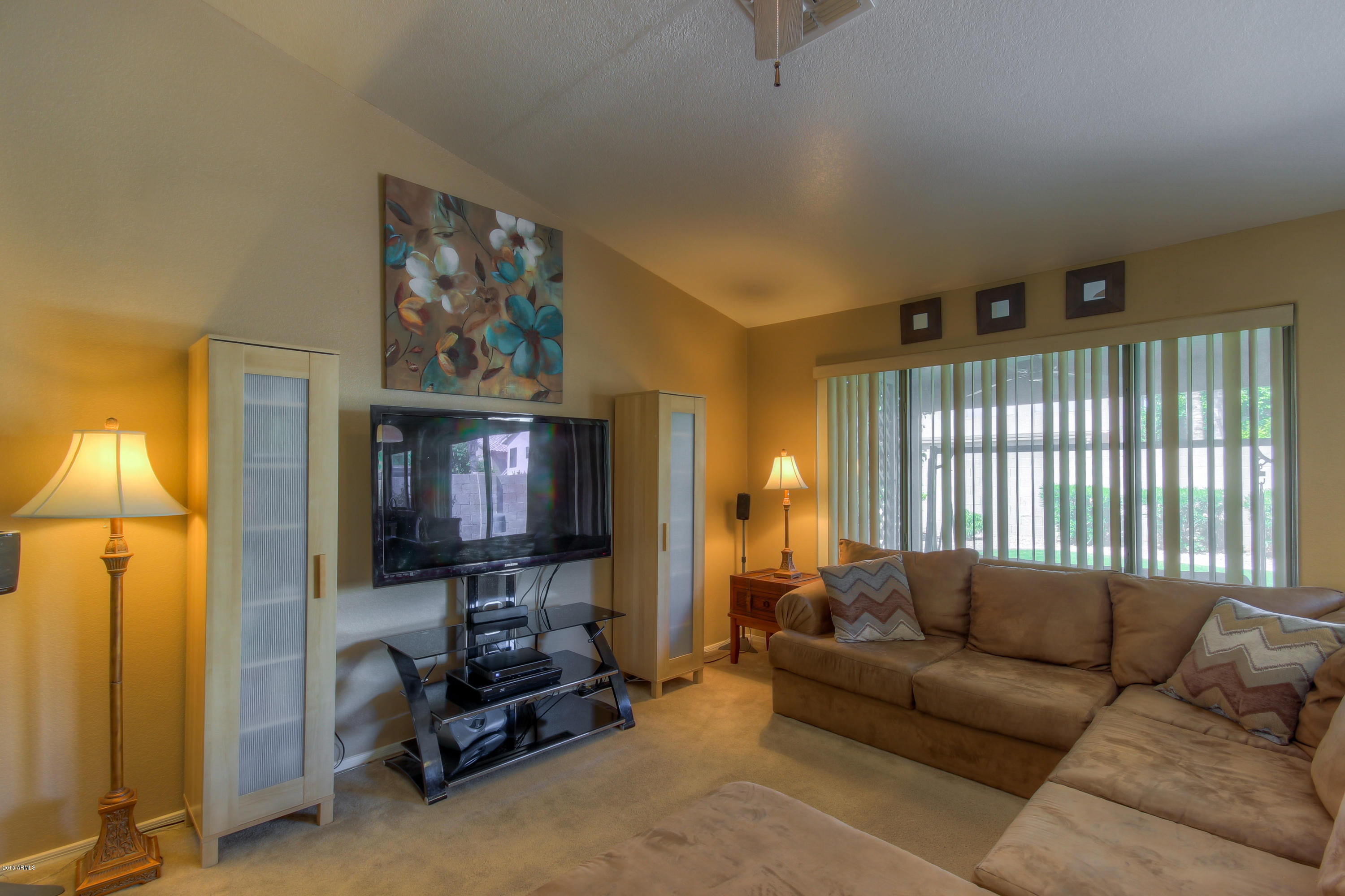 1672 East Redfield Road Gilbert, AZ 85234 - Photo 7 of 33 Family Room (1)