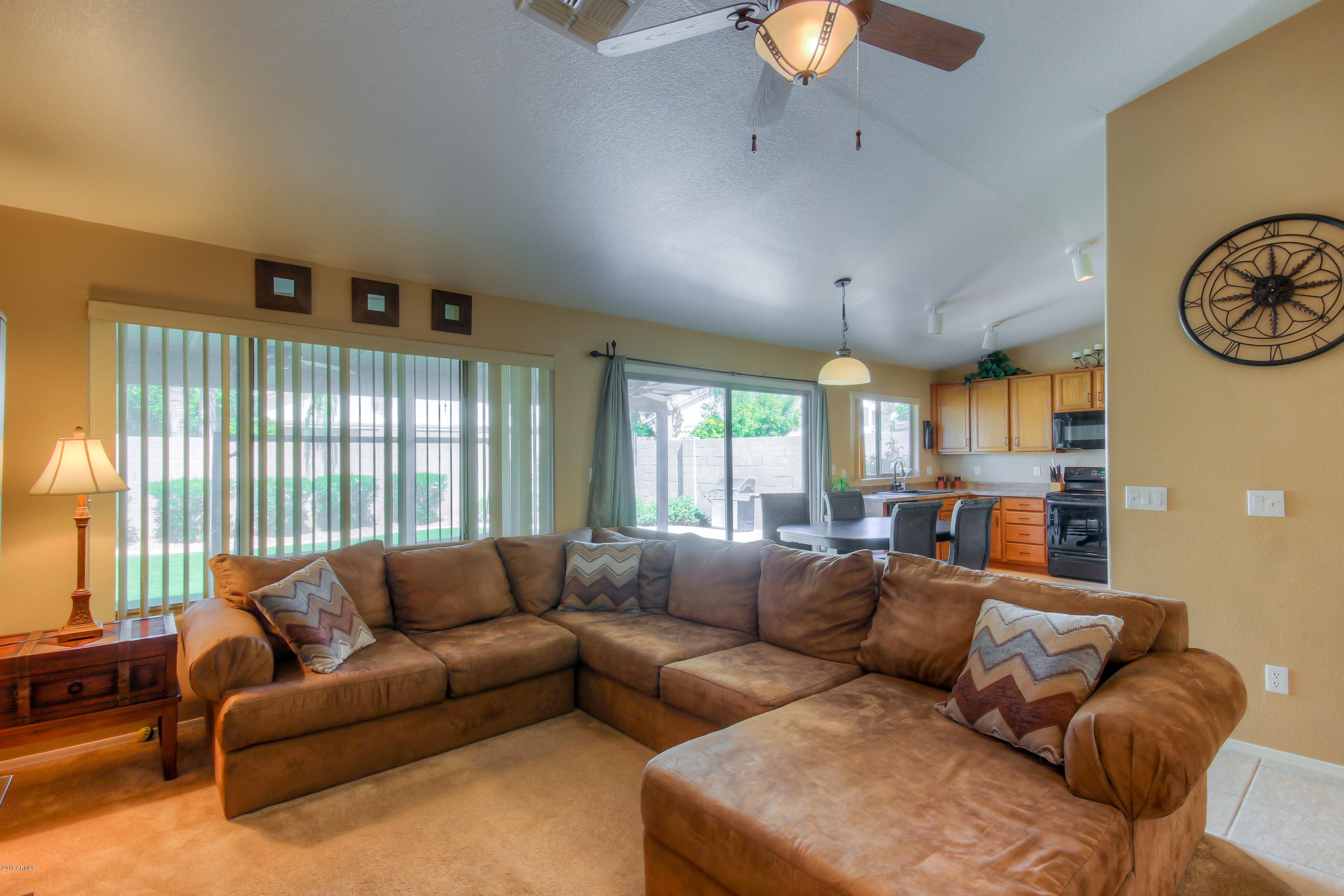 1672 East Redfield Road Gilbert, AZ 85234 - Photo 8 of 33 Family Room (2)