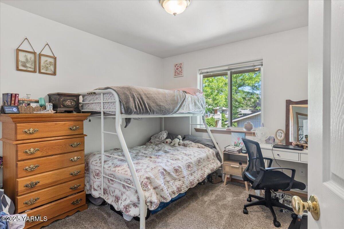 Undisclosed Address Selah, WA 98942 - Photo 17 of 20 Upstairs Bedroom 1