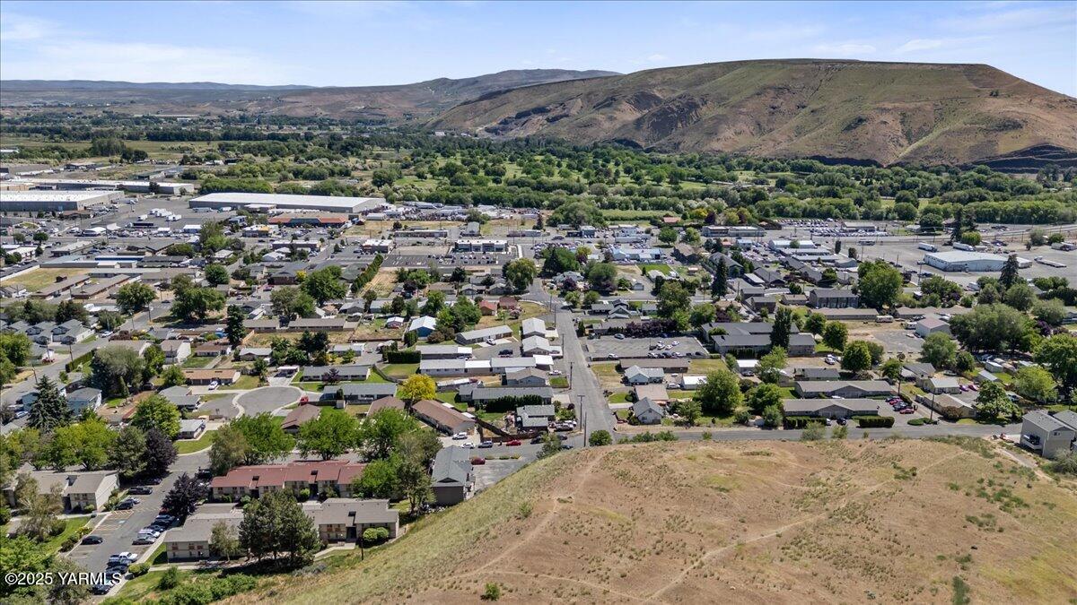Undisclosed Address Selah, WA 98942 - Photo 6 of 20 Drone
