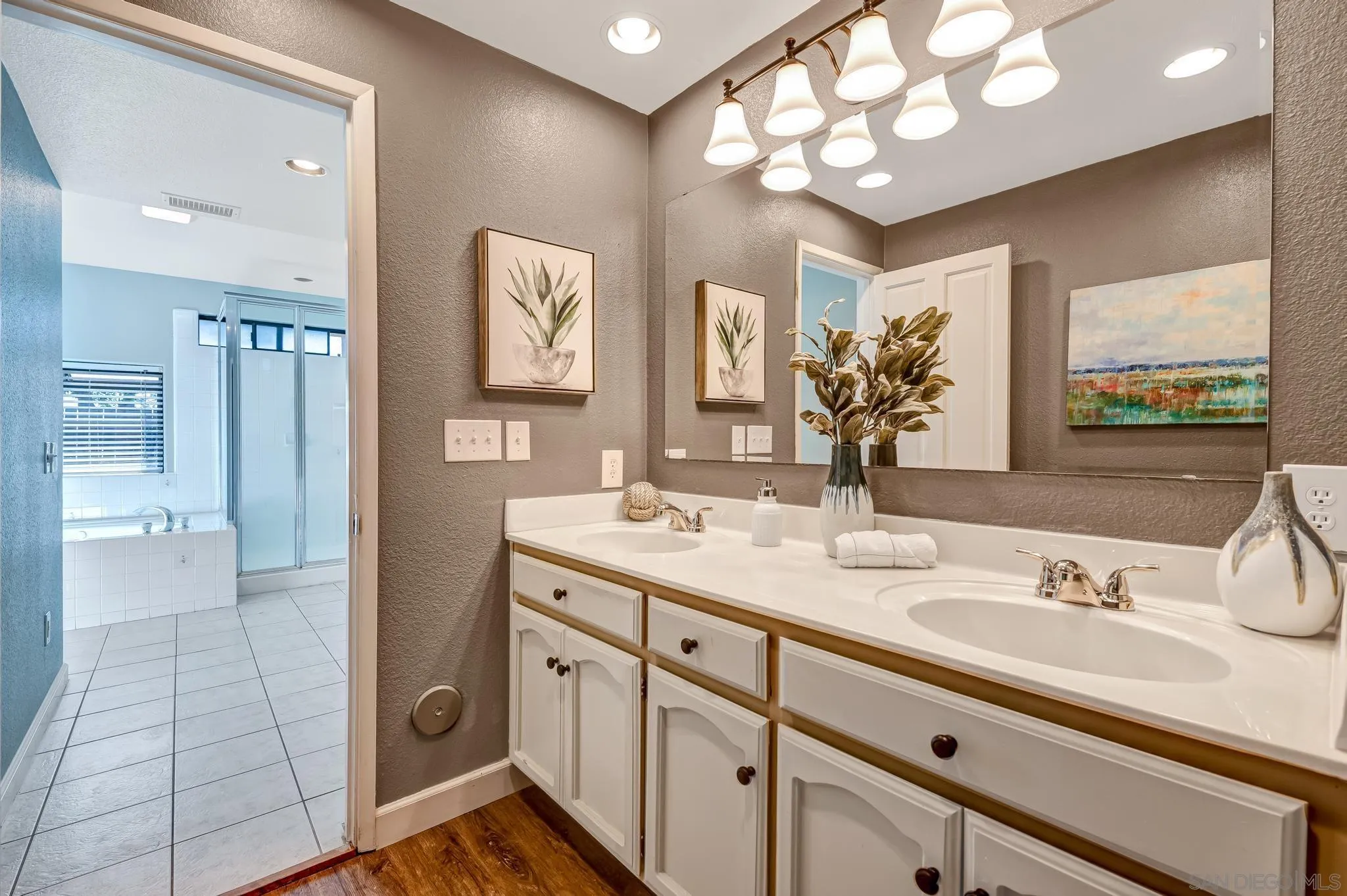 14338 Garden Road Poway, CA 92064 - Photo 10 of 29 Gallery Image 10