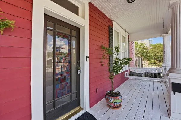 $799,000 | 1902 Driscoll Street, Houston, TX 77019