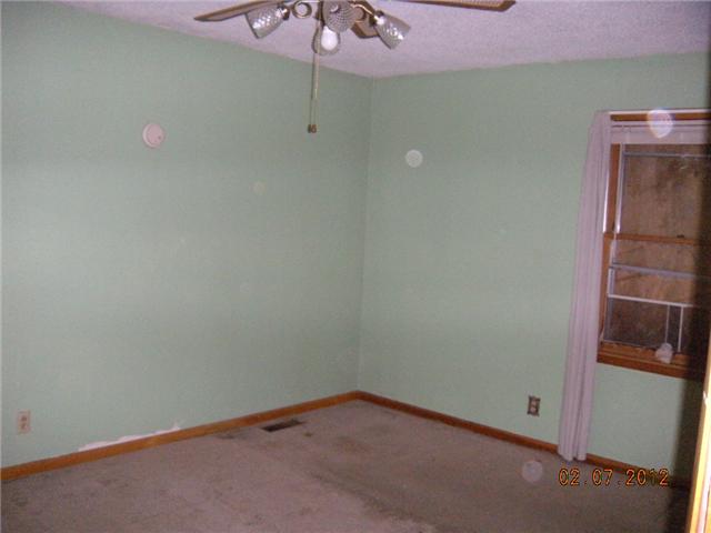 340 Rorie Hollow Road Indian Mound, TN 37079 - Photo 8 of 11 Gallery Image 8