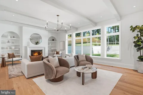 $4,795,000 | 5840 Hilldon Street, McLean, VA 22101
