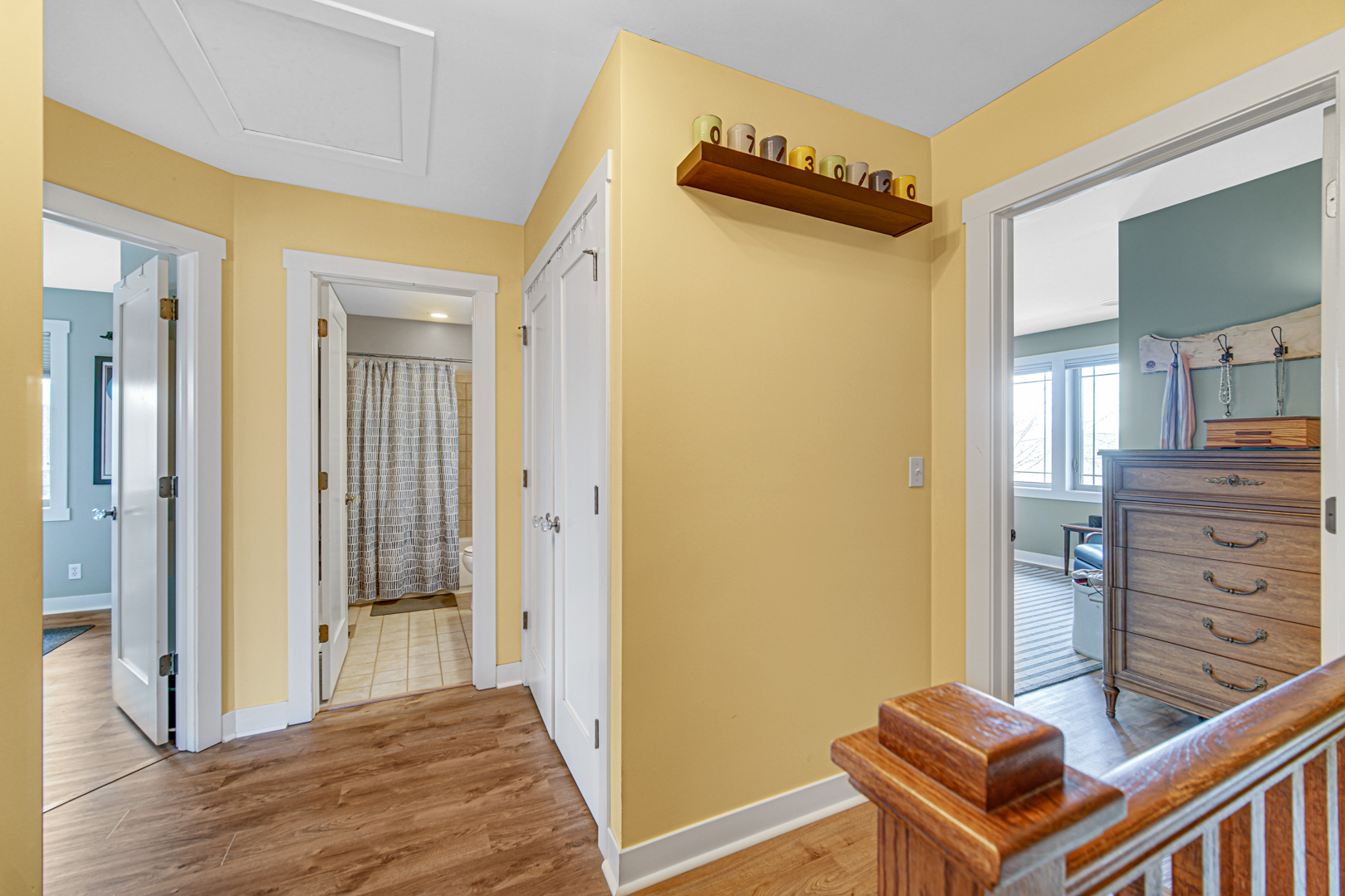 1024 Harris Road Grayslake, IL 60030 - Photo 26 of 68 a view of a room with furniture and wooden floor