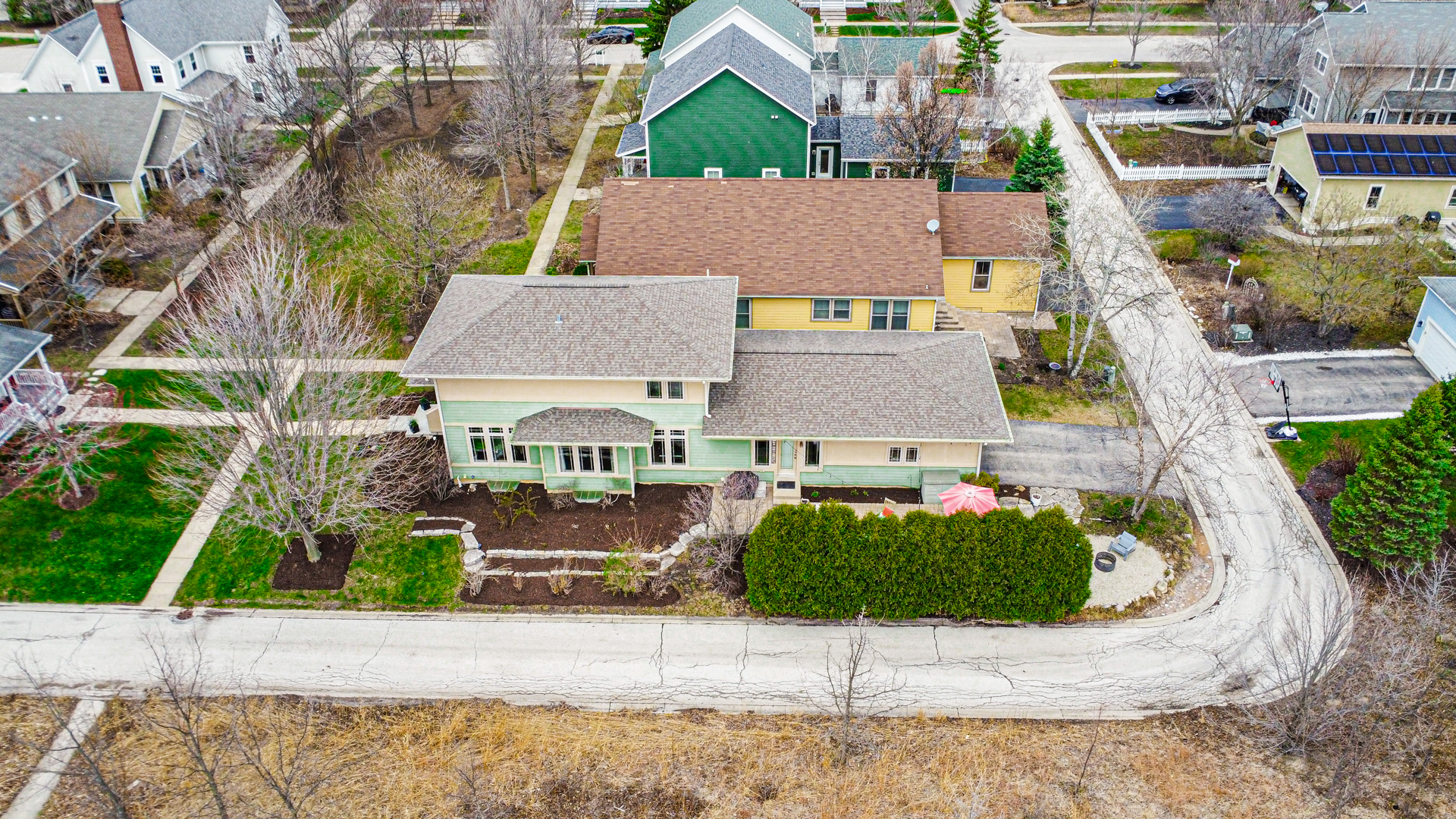 1024 Harris Road Grayslake, IL 60030 - Photo 46 of 68 an aerial view of a house