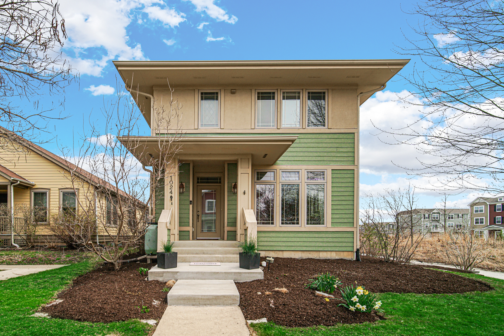 1024 Harris Road Grayslake, IL 60030 - Photo 47 of 68 a front view of a house