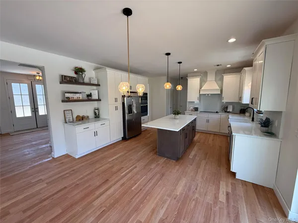 $834,900 | 7 Morrow Court, Walden, NY 12586