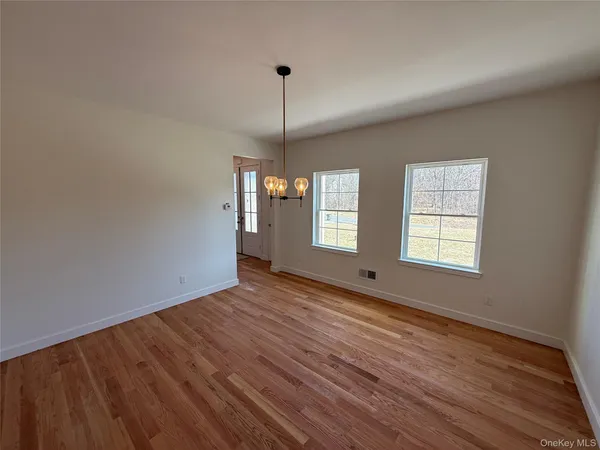 $834,900 | 7 Morrow Court, Walden, NY 12586