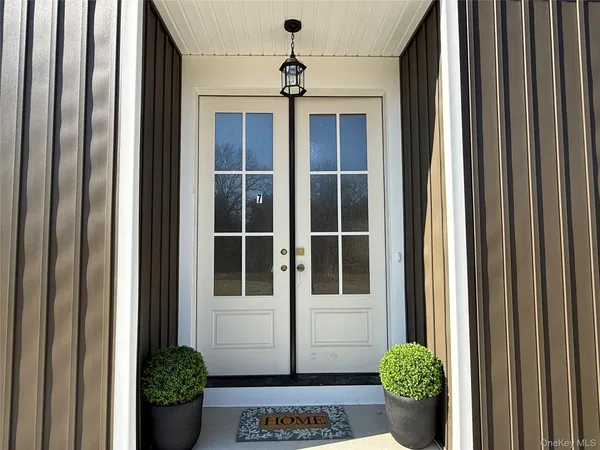 $834,900 | 7 Morrow Court, Walden, NY 12586