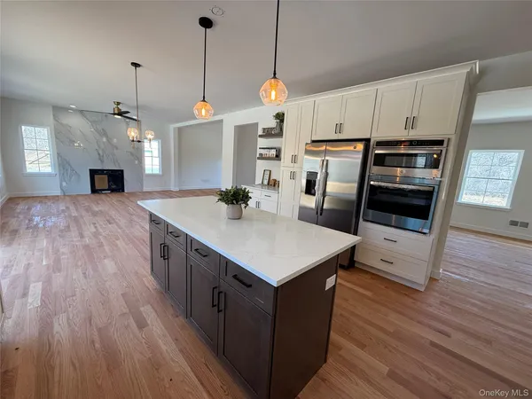 $834,900 | 7 Morrow Court, Walden, NY 12586