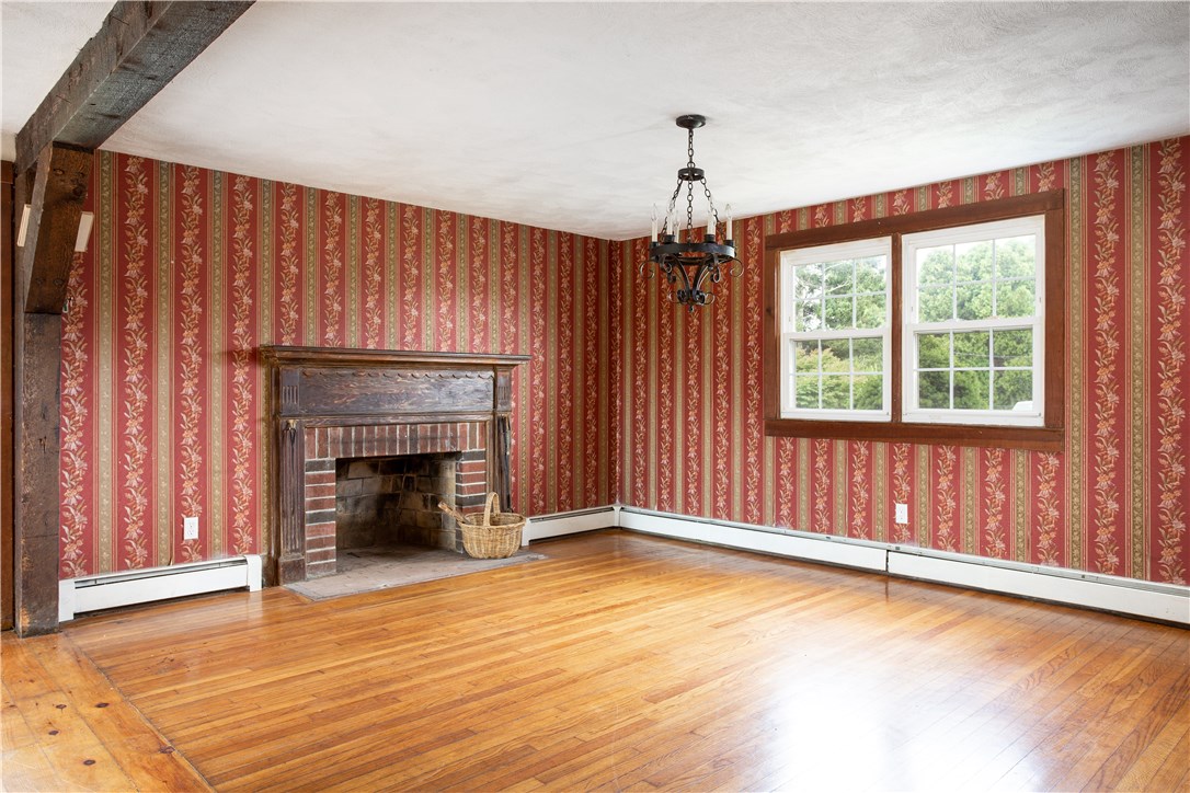6 Cornell Road Narragansett, RI 02882 - Photo 12 of 30
