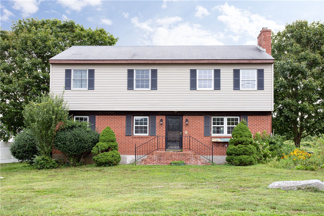 6 Cornell Road Narragansett, RI 02882 - Photo 2 of 30