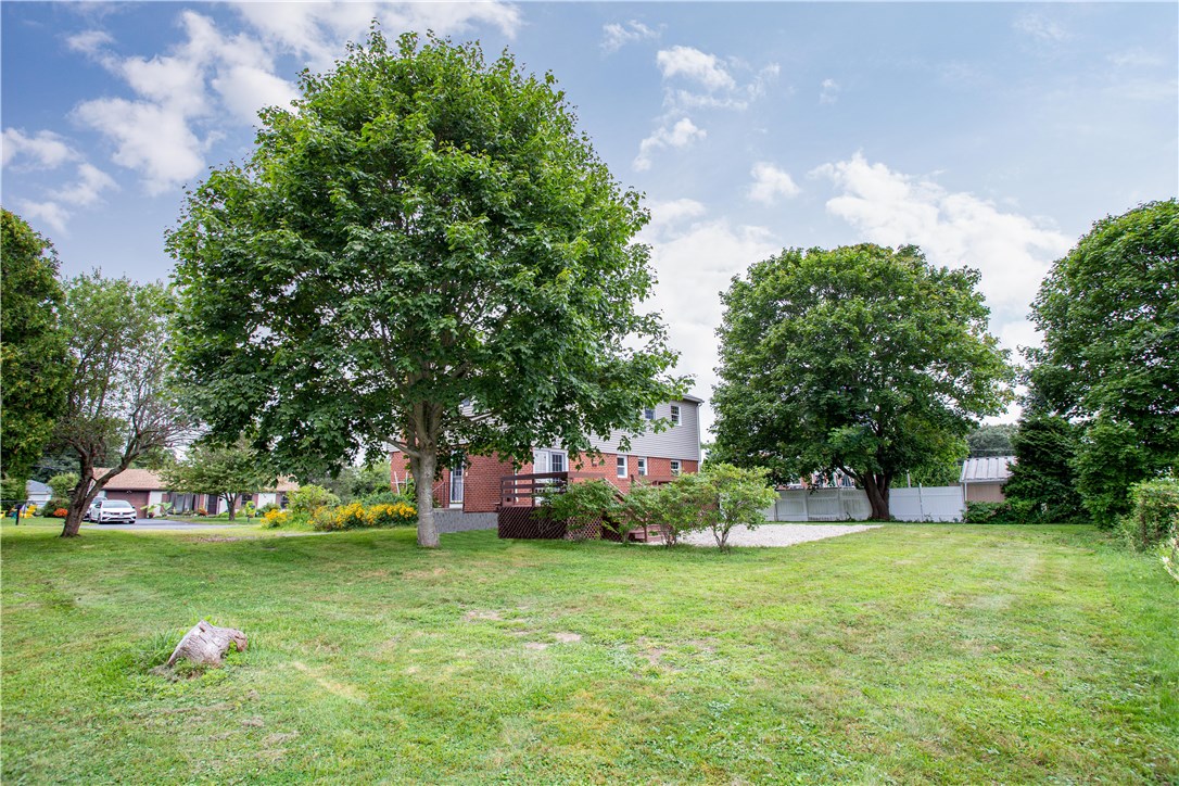6 Cornell Road Narragansett, RI 02882 - Photo 5 of 30