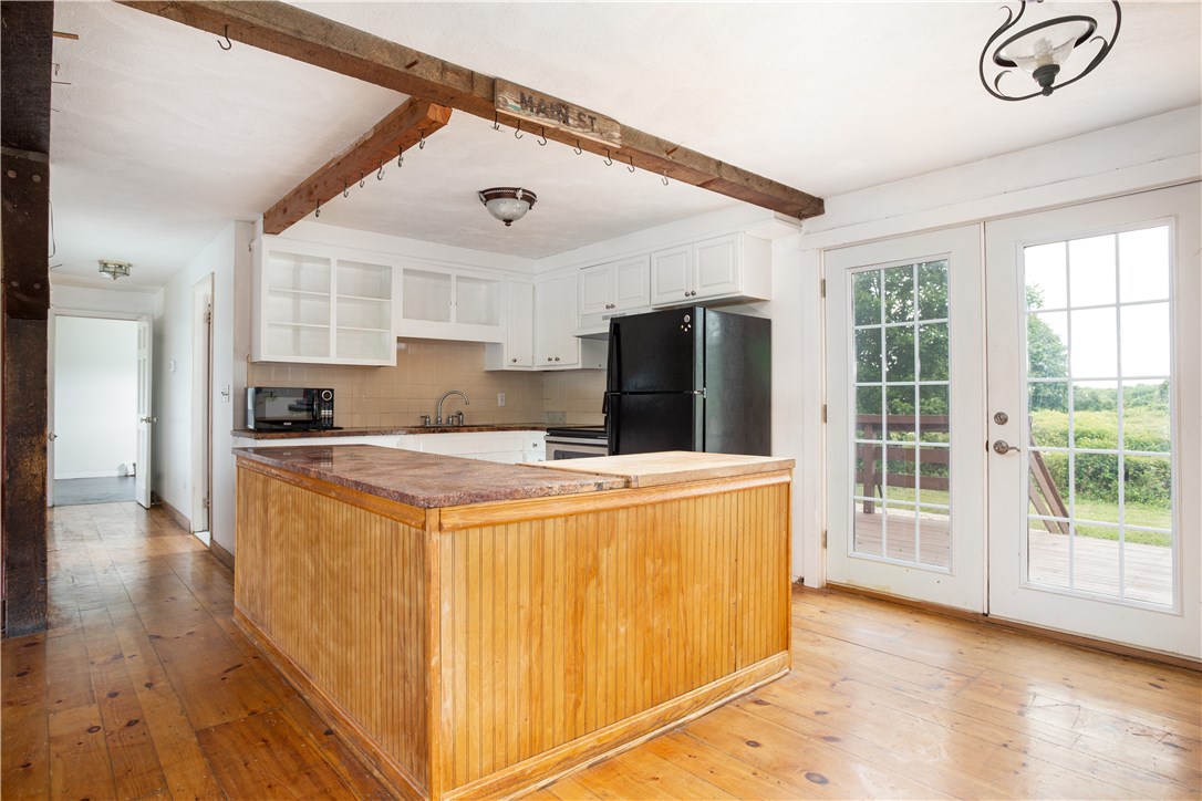 6 Cornell Road Narragansett, RI 02882 - Photo 9 of 30