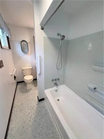 $1,600 | 1455 Highway 130, Greensburg, PA 15601