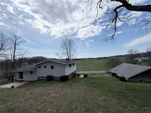 $1,600 | 1455 Highway 130, Greensburg, PA 15601
