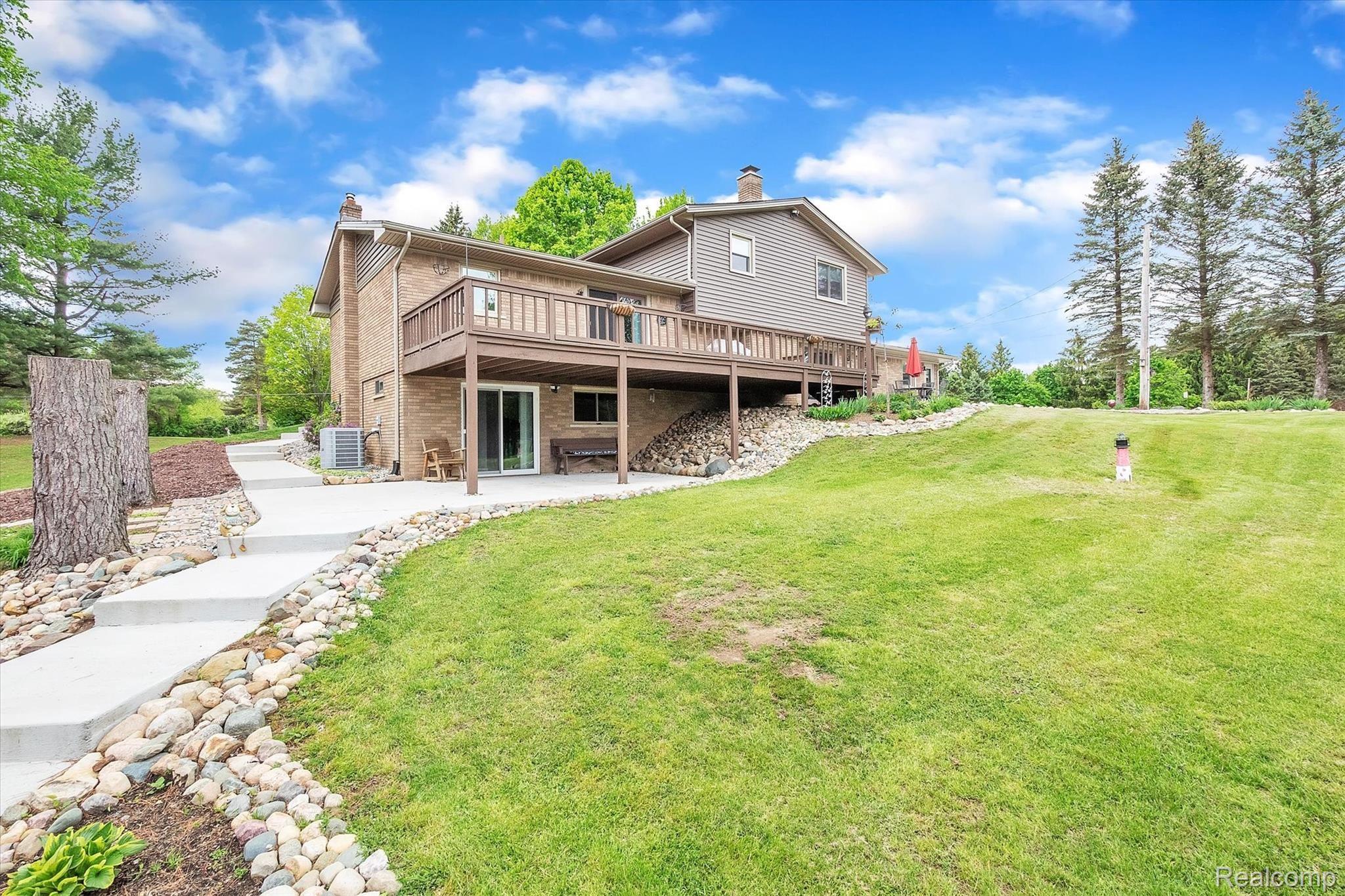 5375 Rochester Road Dryden, MI 48428 - Photo 74 of 82 76-5375-Rochester-WindowStill-Real-Estate-Photography-76.jpg