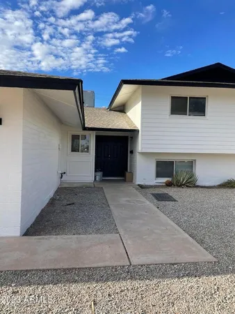 $5,750 | 1600 East Laguna Drive, Tempe, AZ 85282