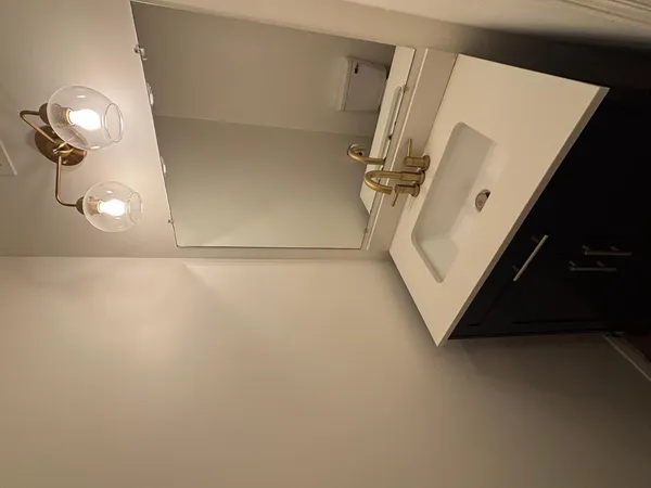 $5,750 | 1600 East Laguna Drive, Tempe, AZ 85282
