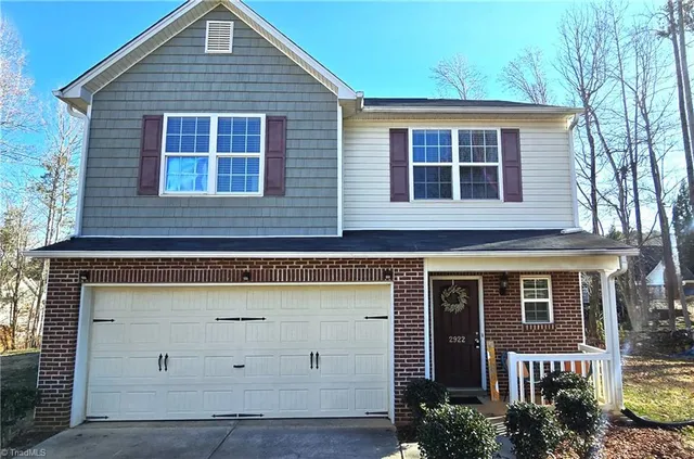 $330,000 | 2922 Mimosa Court, Randleman, NC 27317