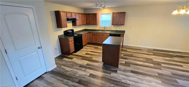 $330,000 | 2922 Mimosa Court, Randleman, NC 27317