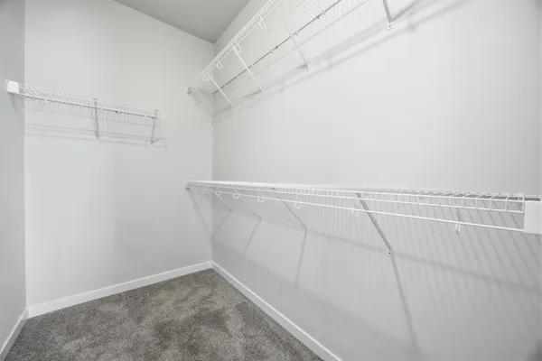 $499,900 | 7494 Eagle Point Drive South, Fargo, ND 58104