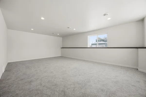 $499,900 | 7494 Eagle Point Drive South, Fargo, ND 58104