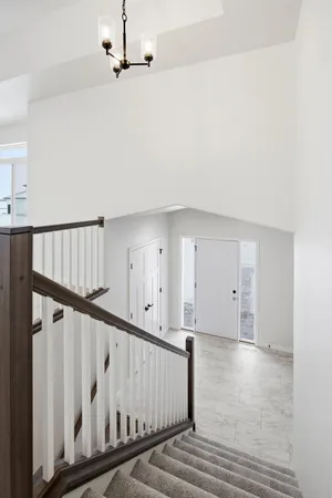 $499,900 | 7494 Eagle Point Drive South, Fargo, ND 58104