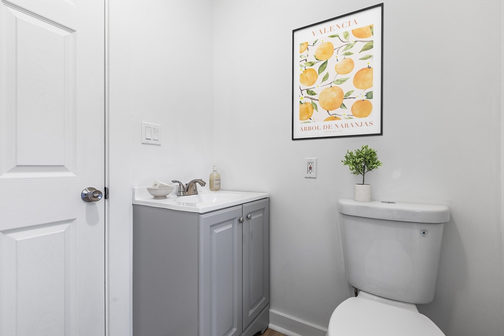 29 Tarbell Street Pepperell, MA 01463 - Photo 8 of 12