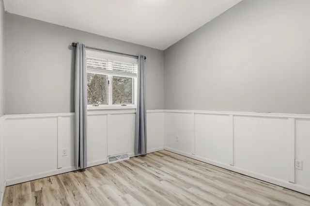 $379,999 | 1978 Sandalwood Drive, Onalaska, WI 54650