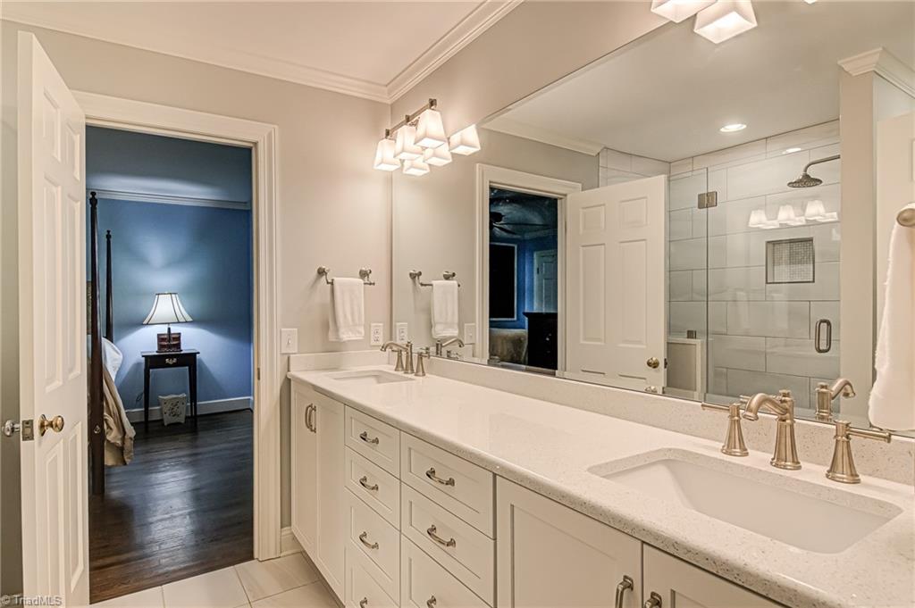 618 Hertford Road Winston-Salem, NC 27104 - Photo 26 of 42 Bedrooms 3/4 have access to bathroom.