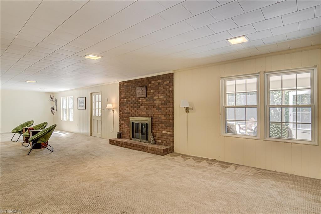 618 Hertford Road Winston-Salem, NC 27104 - Photo 30 of 42 Basement den with gas fireplace