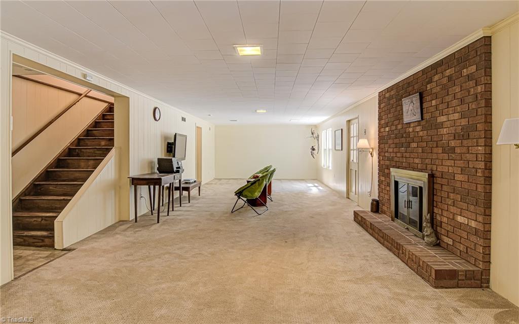 618 Hertford Road Winston-Salem, NC 27104 - Photo 31 of 42