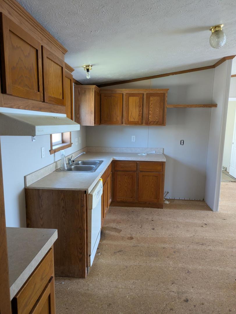 54 Beacon Bay Road Lakemoor, IL 60051 - Photo 2 of 7