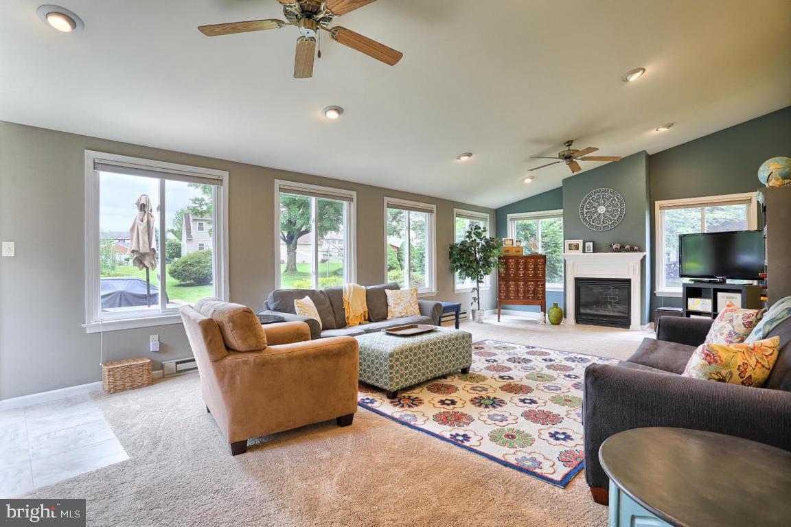 11 Becker Drive Lititz, PA 17543 - Photo 17 of 34 Gallery Image 17