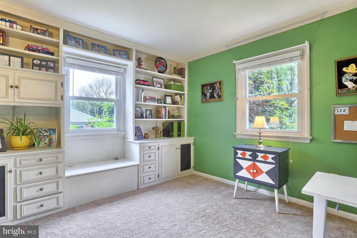 11 Becker Drive Lititz, PA 17543 - Photo 8 of 34 Gallery Image 8