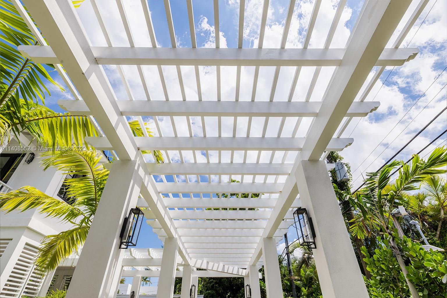 5500 Southwest 74th Street Miami, FL 33143 - Photo 28 of 31