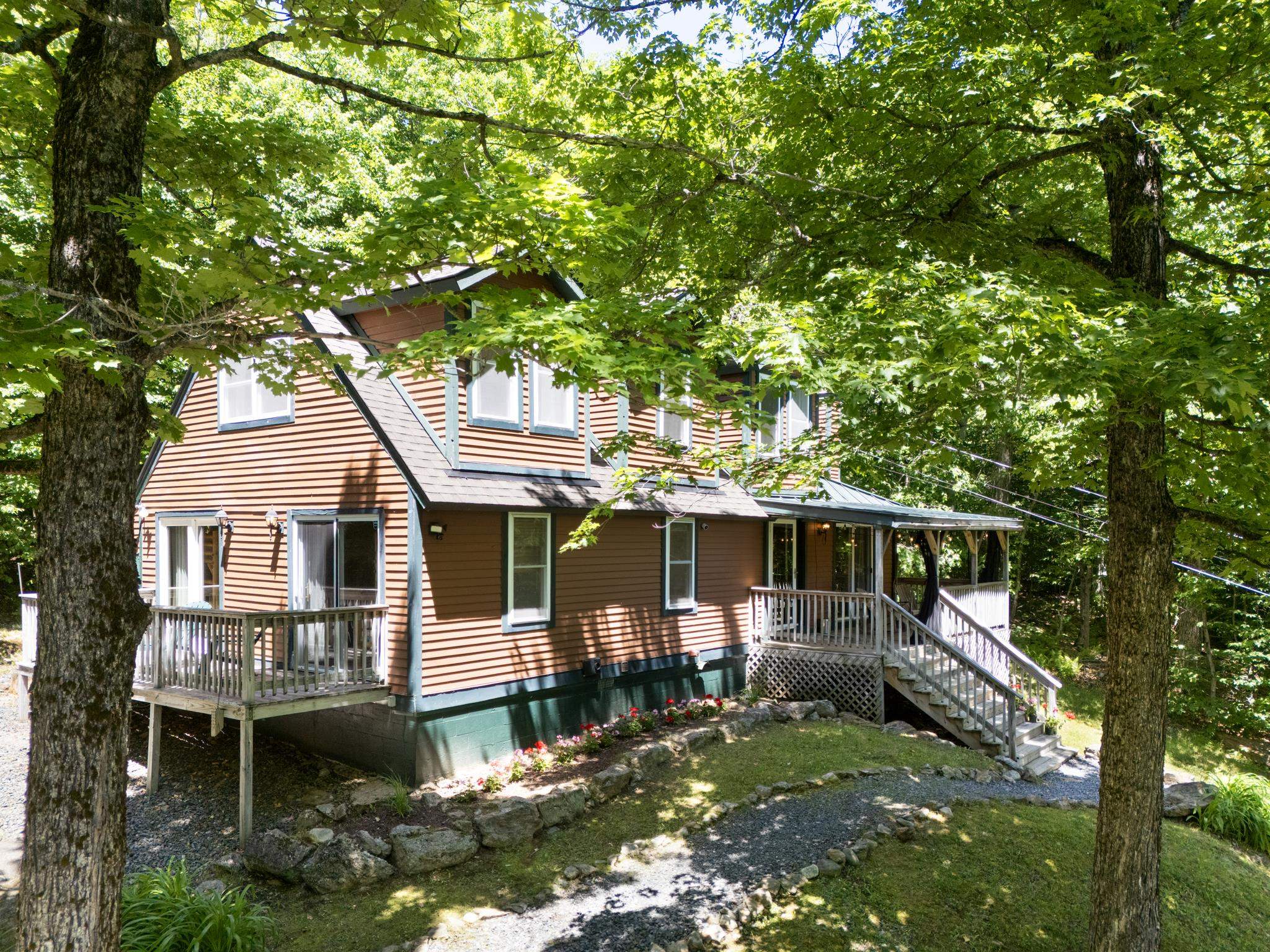 7 Lightning Ledge Way Wilmington, VT 05363 - Photo 2 of 35