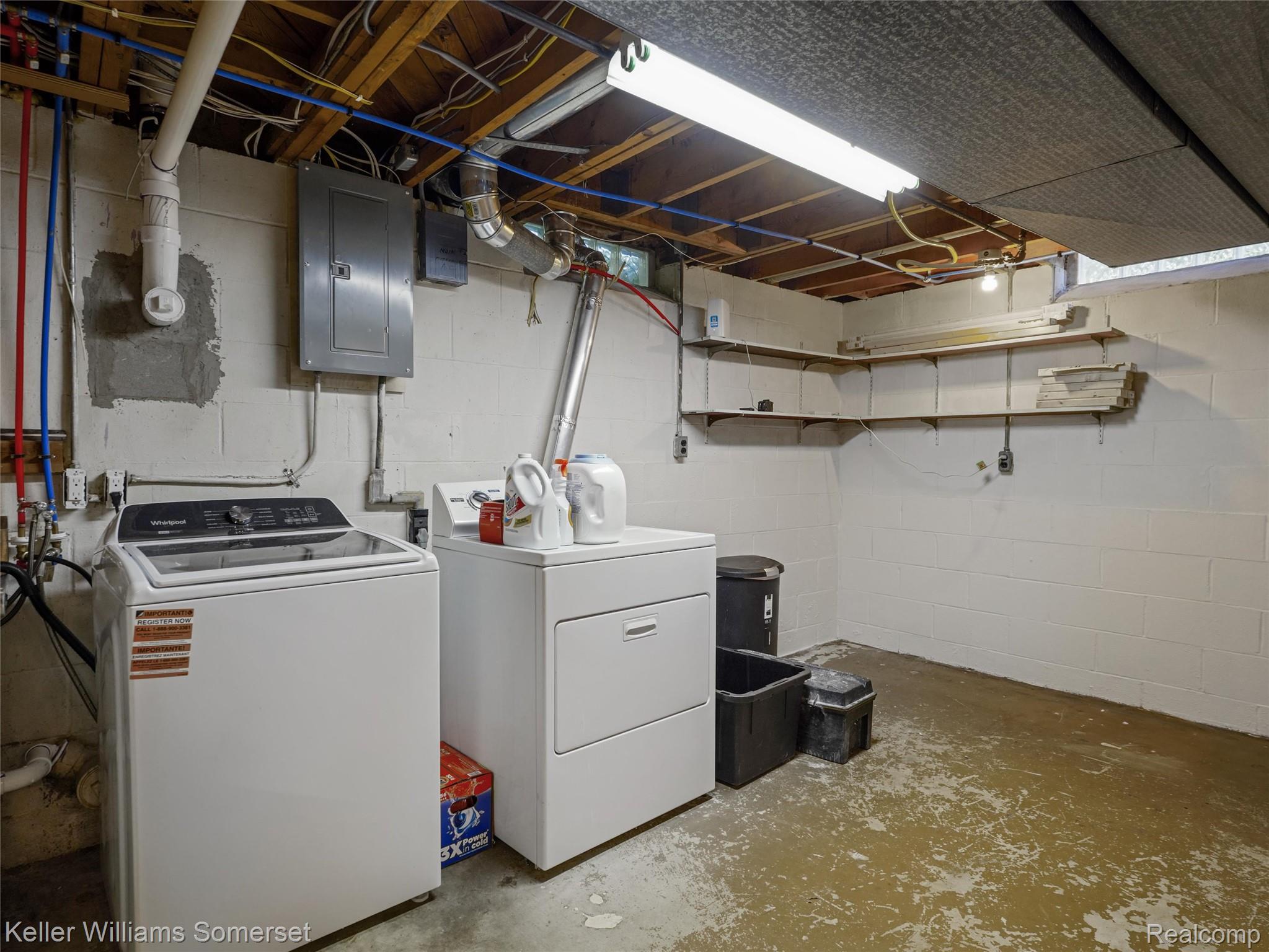 29523 Ravenscroft Farmington, MI 48331 - Photo 24 of 33 24-29523 Ravenscroft 0023.jpg