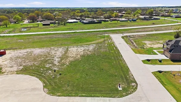 $65,000 | 400 Lizzy Court, Italy, TX 76651