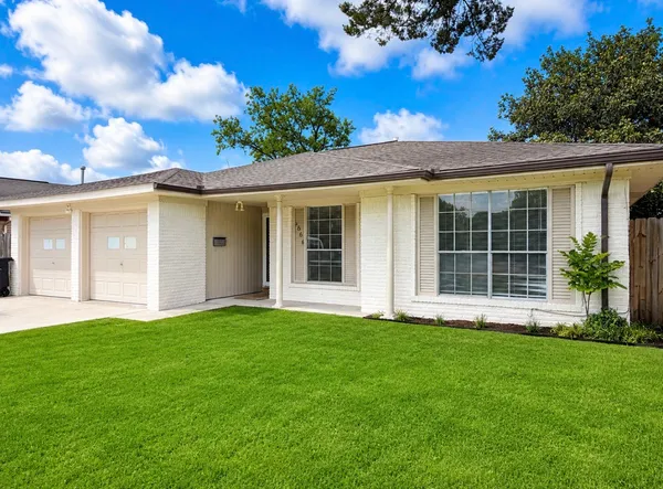 $1,775 | 4006 Dalmatian Drive, Houston, TX 77045