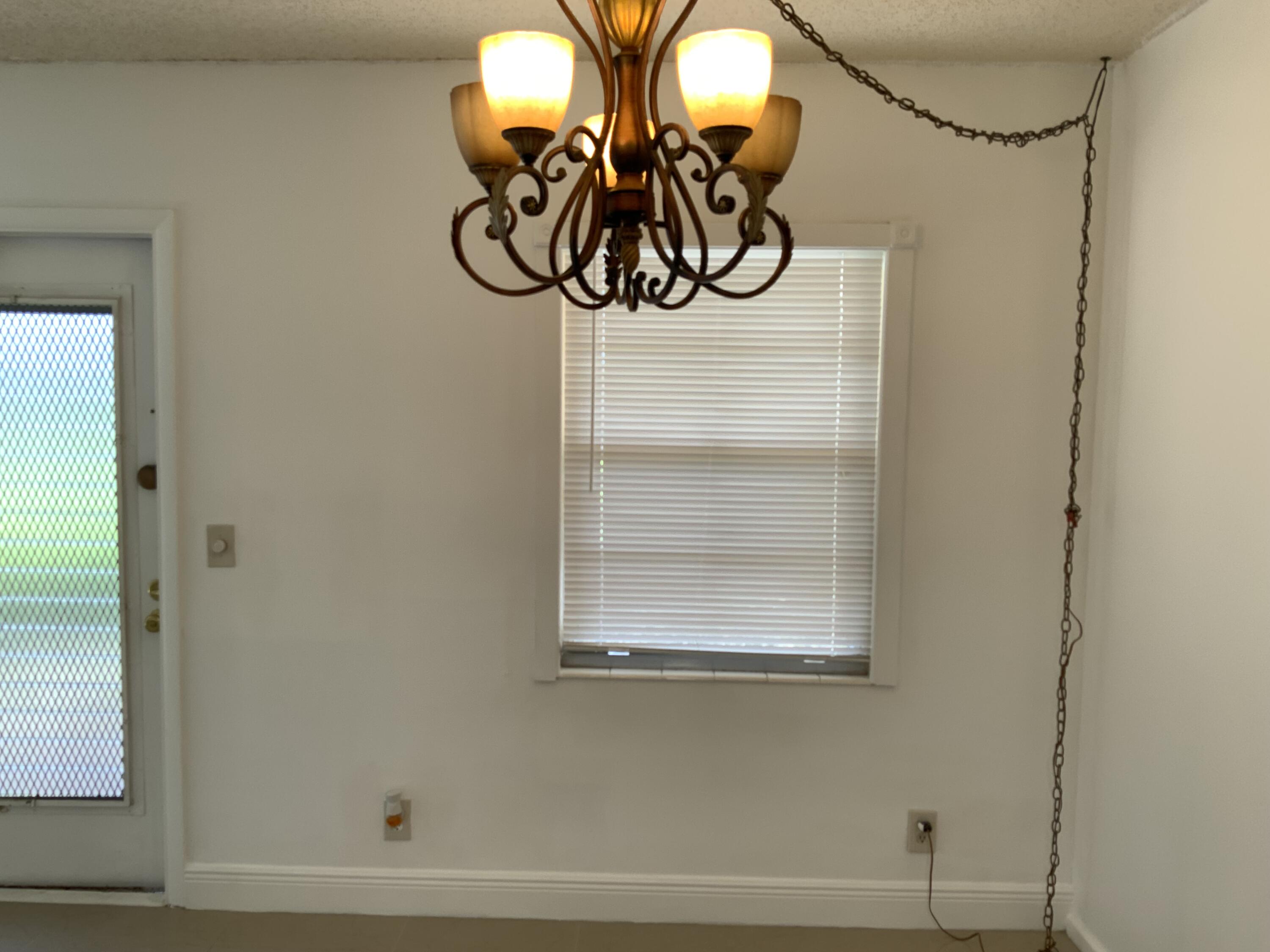 223 Fanshaw F Boca Raton, FL 33434 - Photo 11 of 27 IMG_2208