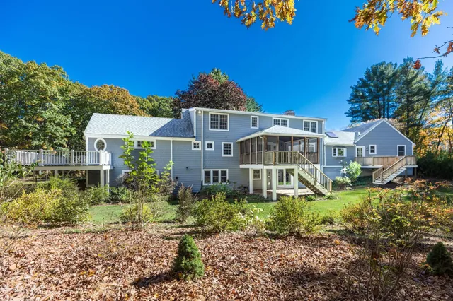 $1,175,000 | 113 Exeter Road, North Hampton, NH 03862