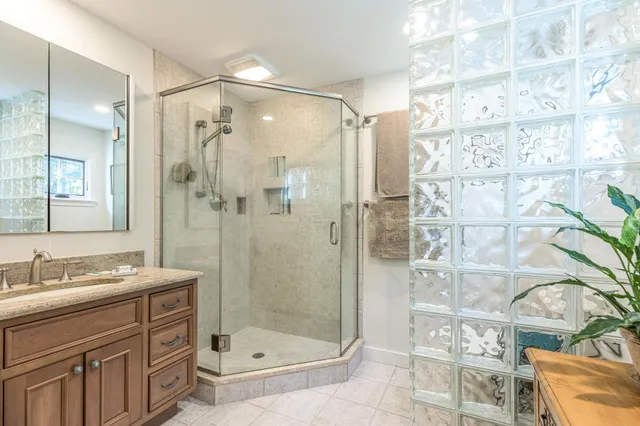 $1,175,000 | 113 Exeter Road, North Hampton, NH 03862